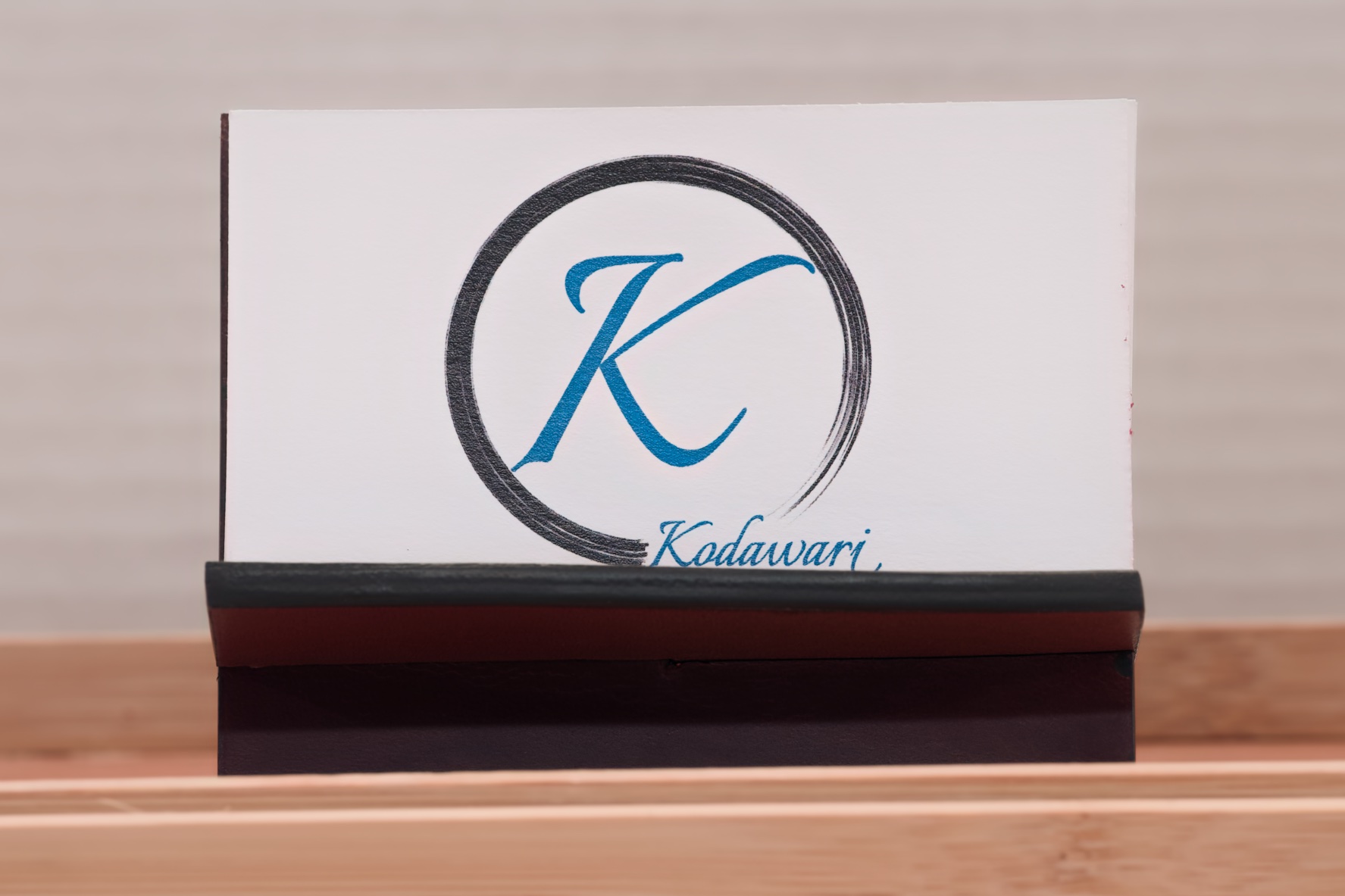 Densole desk cardholder - Image 6